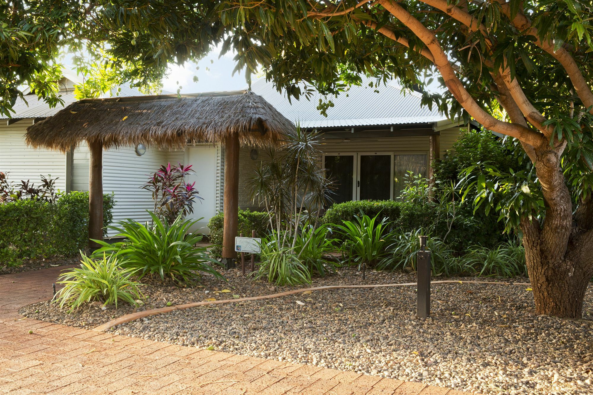 Mantra Frangipani Broome Exterior foto