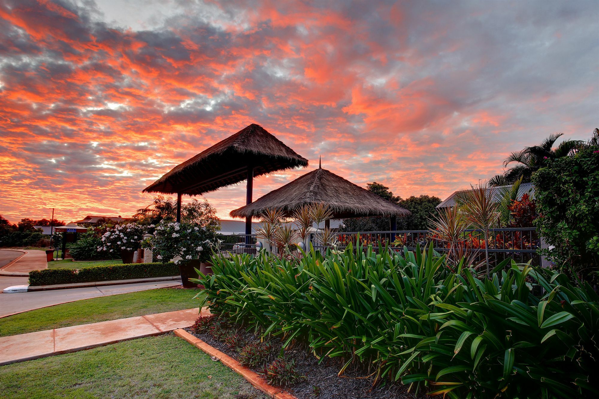 Mantra Frangipani Broome Exterior foto
